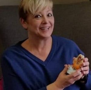 Meet your Posher, Deborah